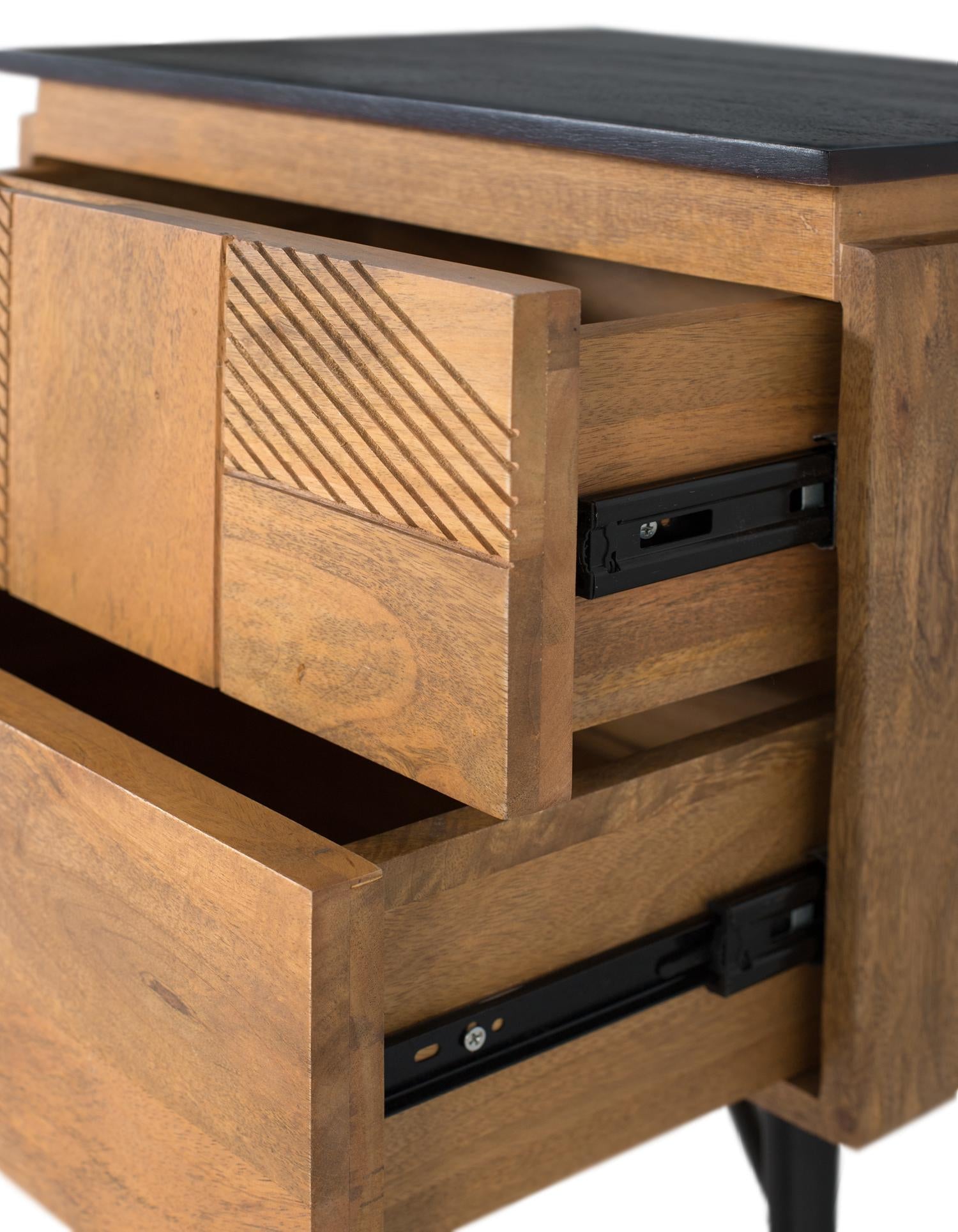 Comodino in legno di mango con finitura naturale