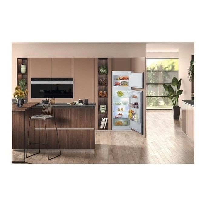 Hotpoint Ariston Frigorifero combinato ad incasso BDFS 2422