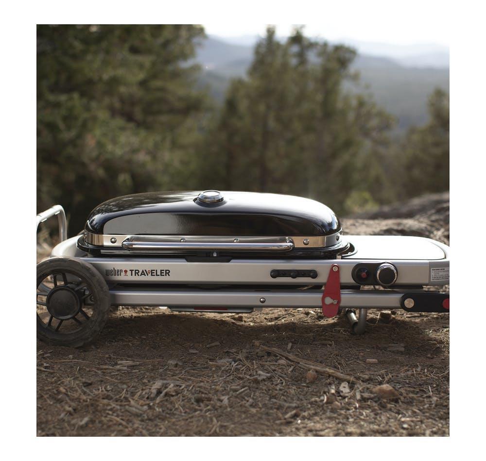 Weber Traveler - Barbecue a Gas Portatile