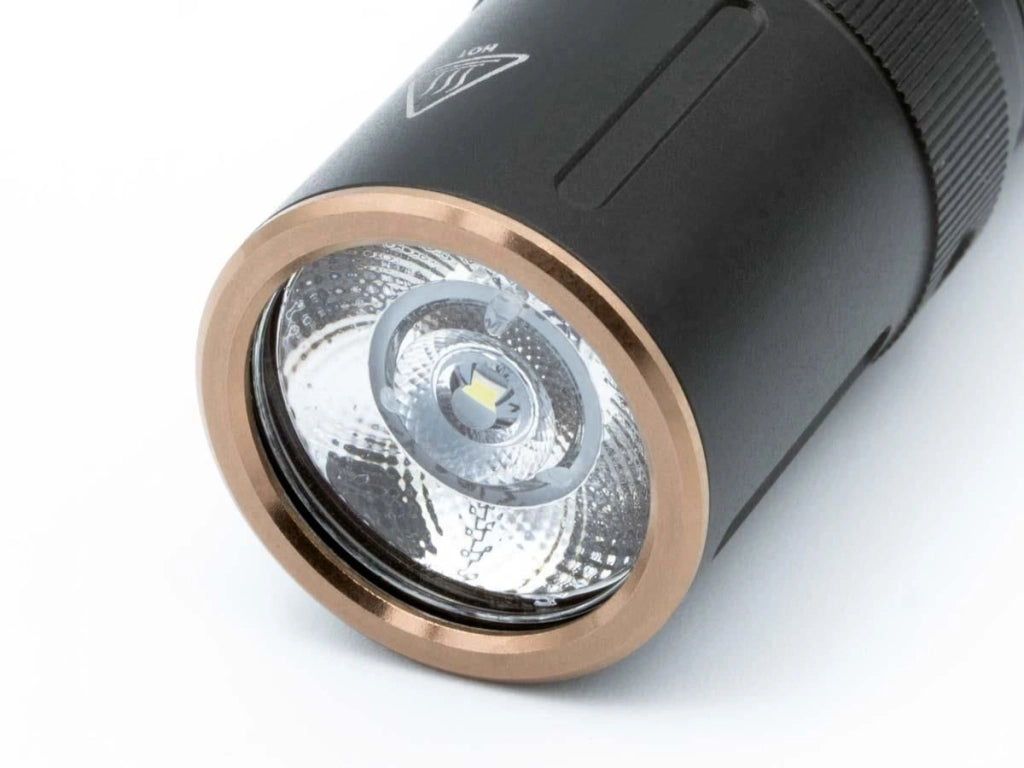 Fenix E12 V2.0 Torcia LED Tascabile 160 lm IP68 1 Batteria AA colore Nero