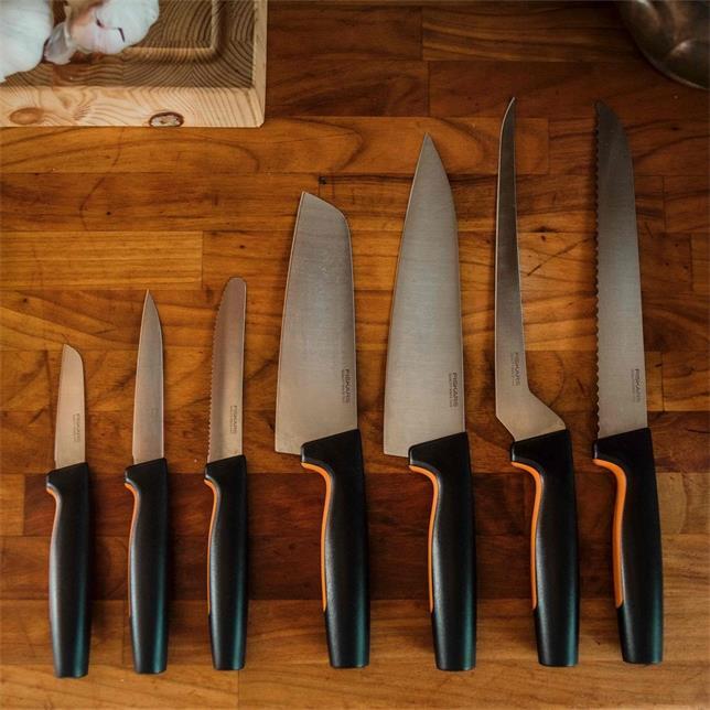 Fiskars 1057536 coltello da cucina Acciaio inox 1 pz Coltello Santoku