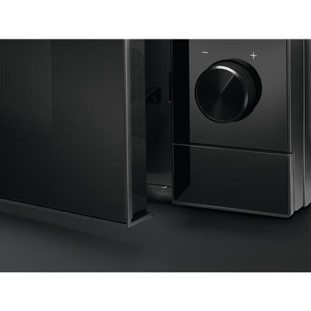 Electrolux EMZ729EMK Superficie piana Microonde con grill 29 L 900 W Nero