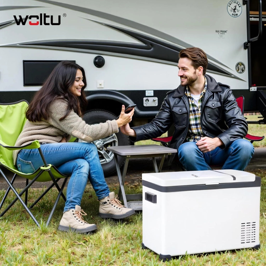 Mini Frigo Portatile 30L, 12V/220V Frigorifero Piccolo Elettrico a Compressore con Congelatore, per Auto Casa Campeggio Ufficio, Bianco+Nero