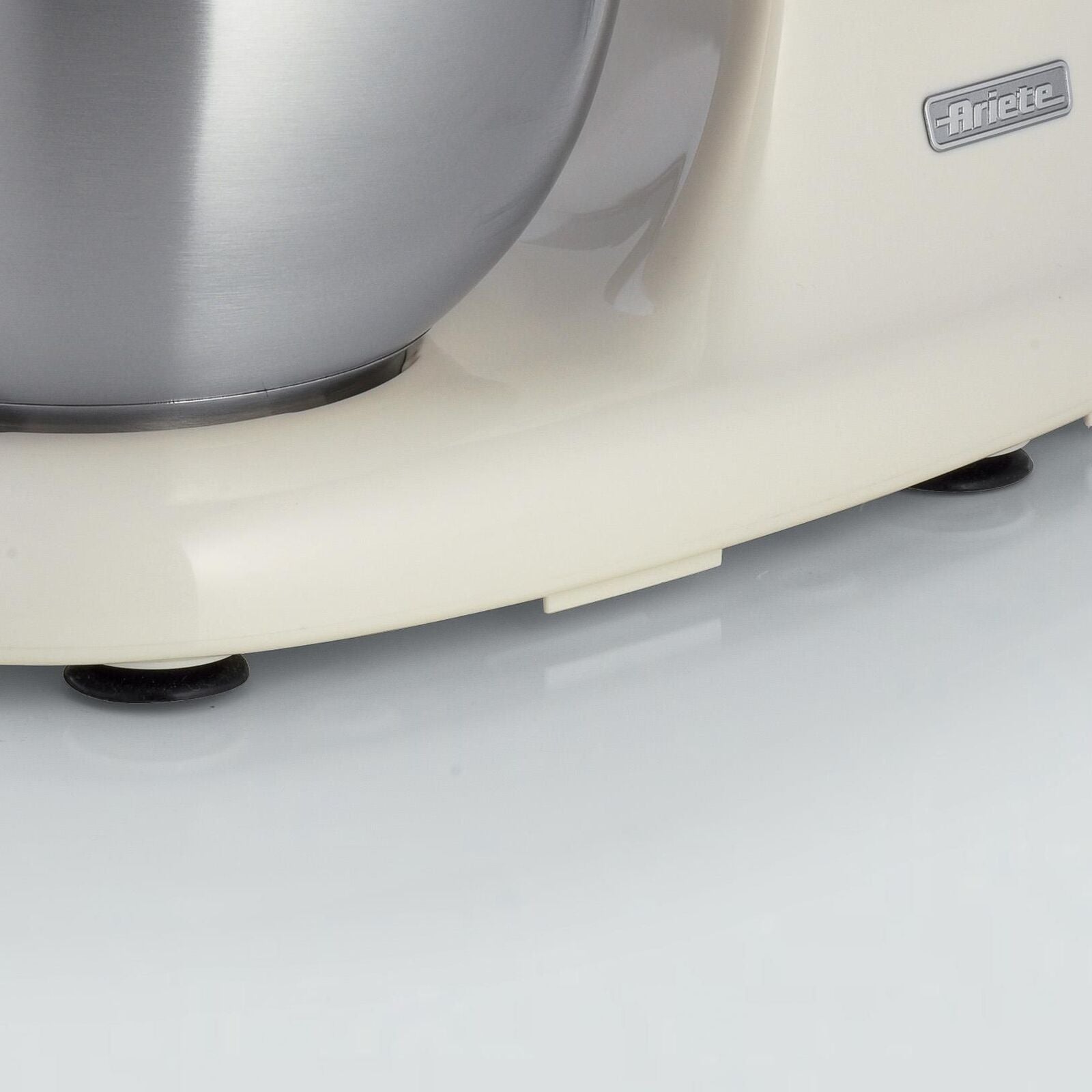 Ariete 1588 robot da cucina 5,5 L Beige, Bianco 2400 W