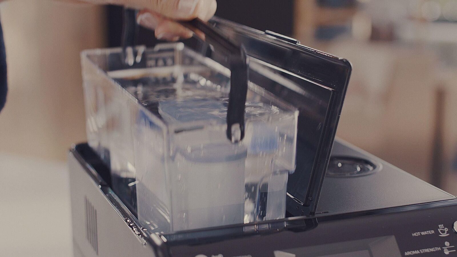 Philips Stesso filtro anticalcare e acqua di CA6903/00