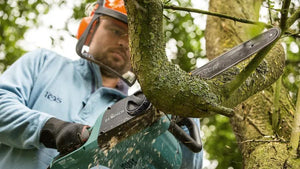 Bosch UniversalChain 35 1800 W Nero, Verde