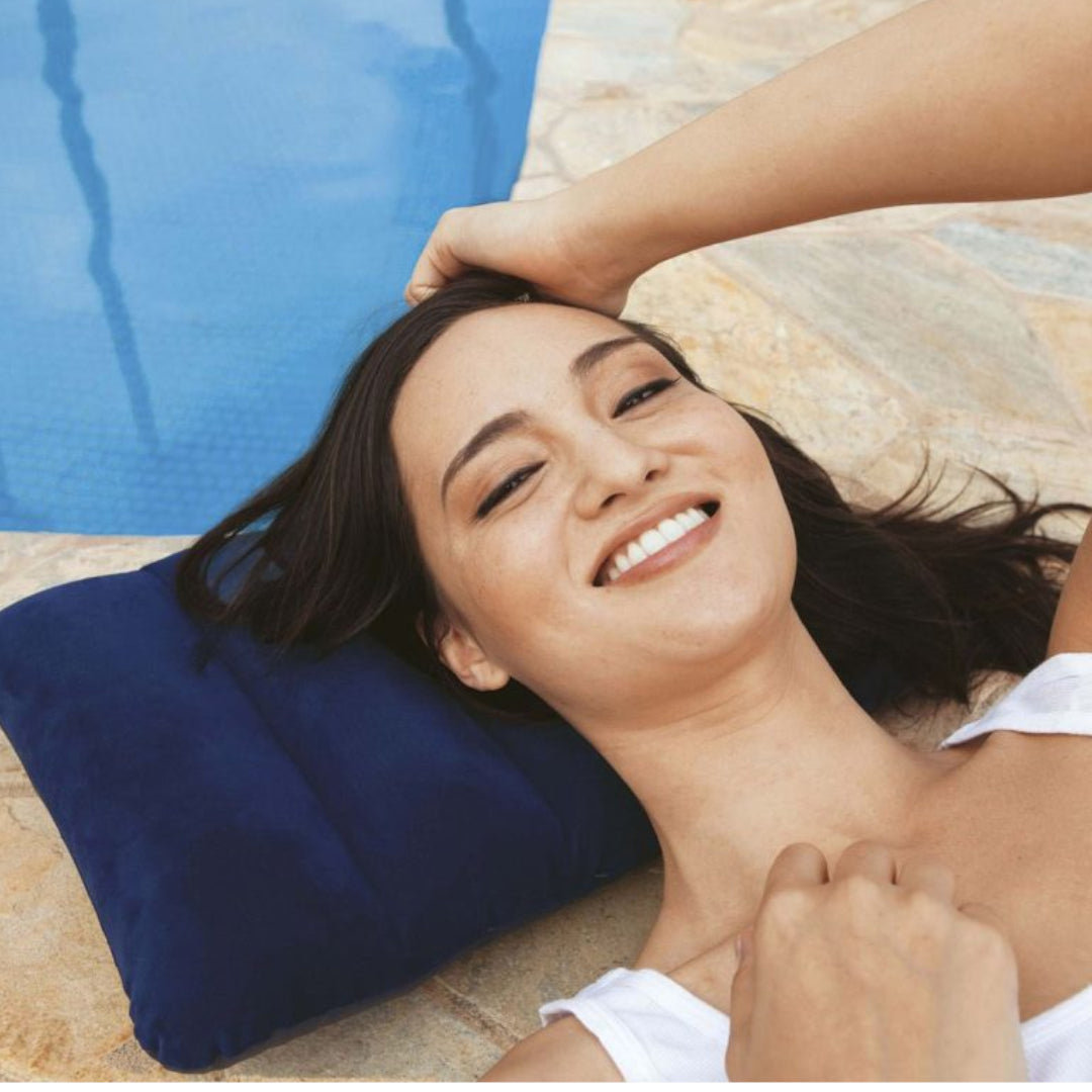 CUSCINO CAMPING FLOCCATO BLU 43X28XH9CM