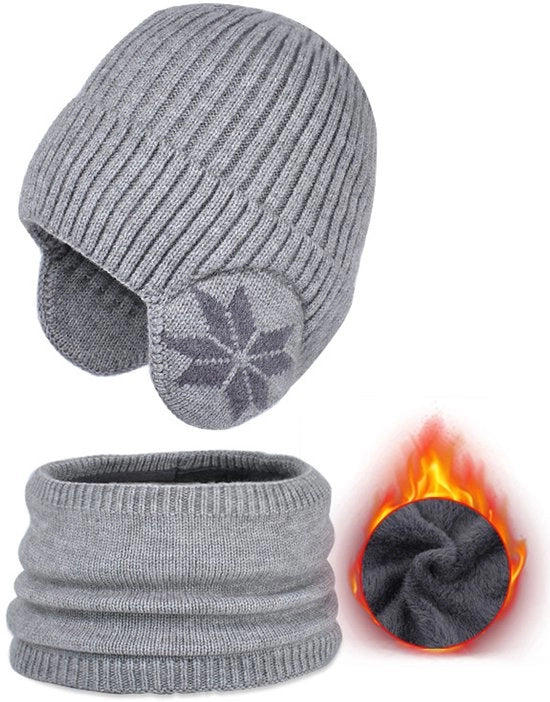 Set di cappello e sciarpa in pile con copertura di capelli e orecchie, cappello di lana caldo, cappello di lana per protezione esterna - grigio chiaro
