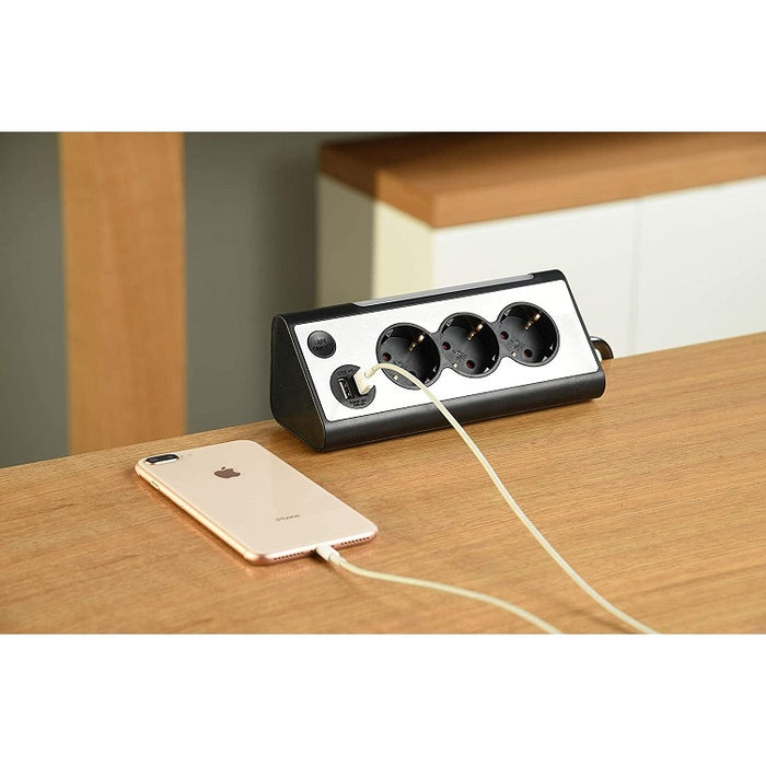 MULTIPRESA AD ANGOLO CON 3 SCHUKO 16A E 2 USB E LU