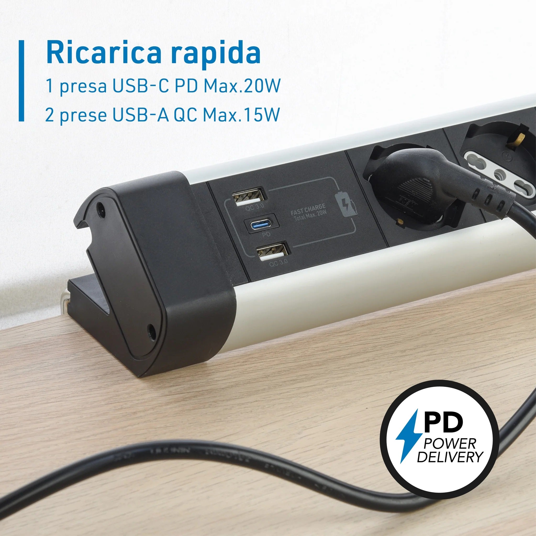 MULTIPRESA SCRIVANIA ALU 4 SCHUKO + 3 USB NERA.