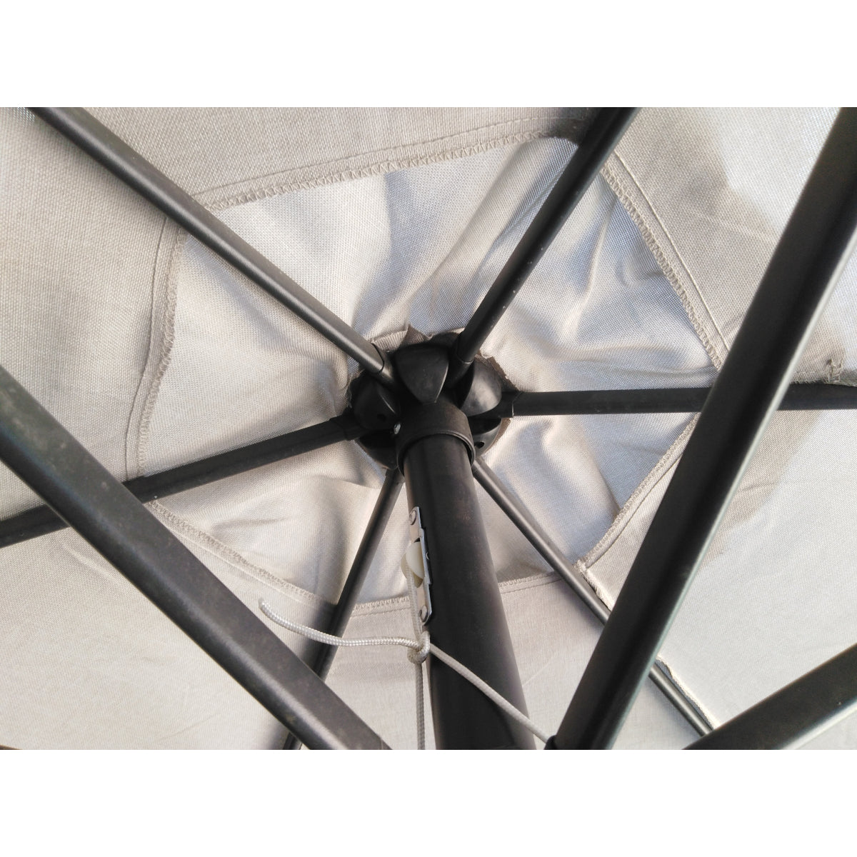 OMBRELLONE TIVOLI D.2.7M TORTORA E STRUTTURA NERA