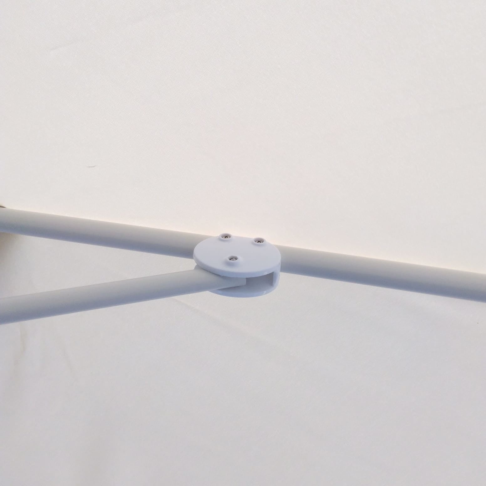 OMBRELLONE JESOLO A BRACCIO LATERALE GIREVOLE 360 GRADI MT.3.5X3 STRUTTURA IN ALLUMINIO BIANCO CON COPERTURA IN POLIESTERE GR.250MQ  BEIGE