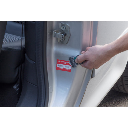 RASCHIETTO CON LAME IN PLASTICA 38MM