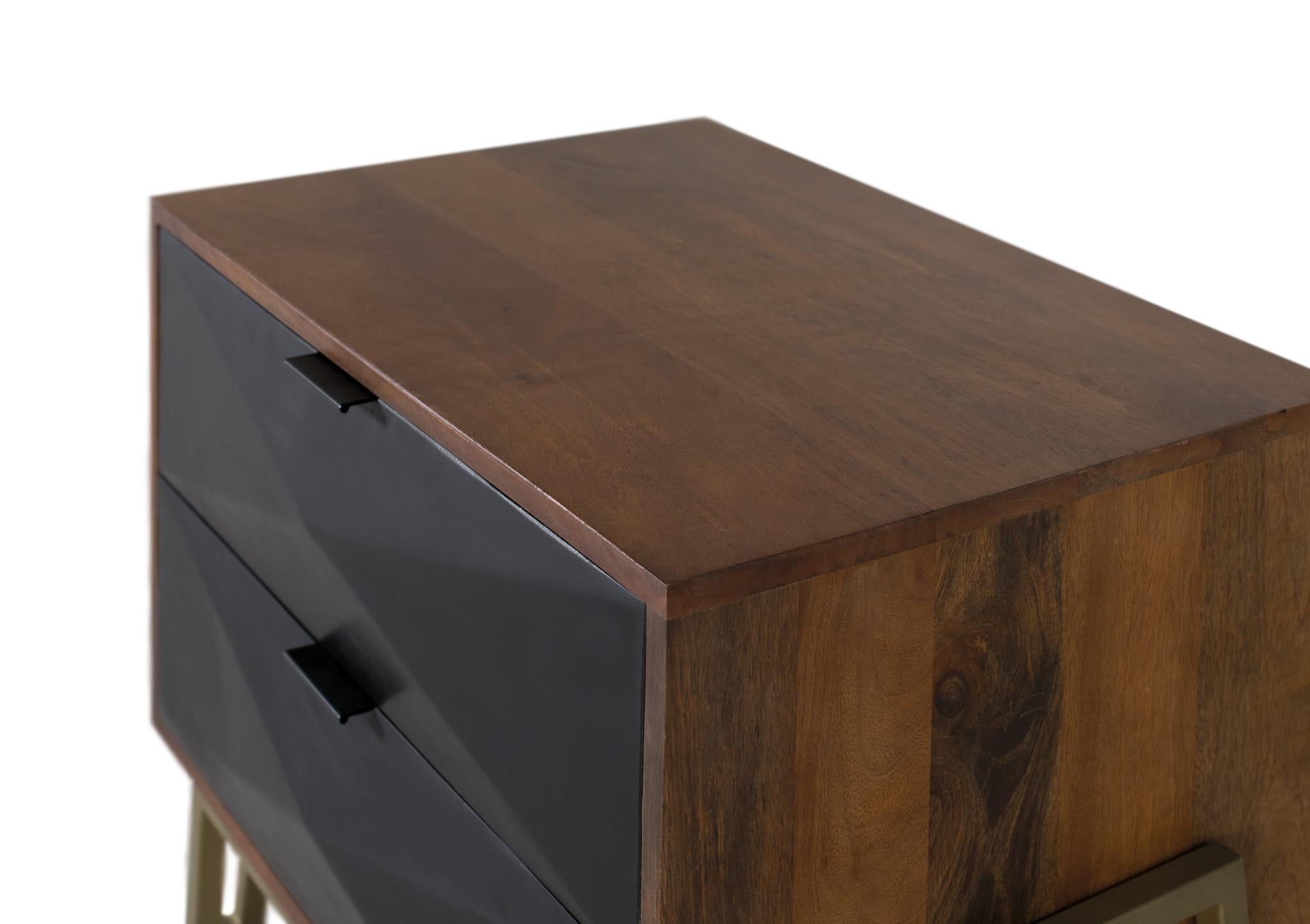 Comodino in legno di mango con cassetti