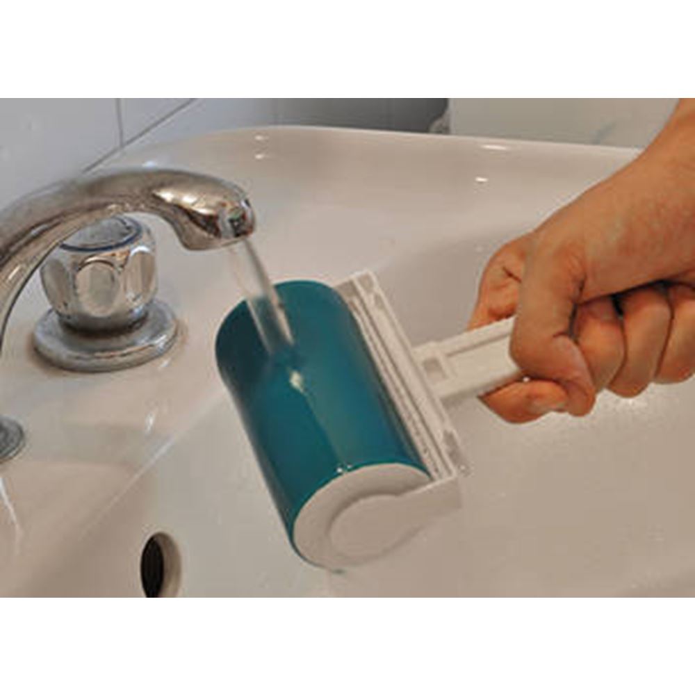 SPAZZOLA ADESIVA IN SILICONE ROLL OFF LAVABILE