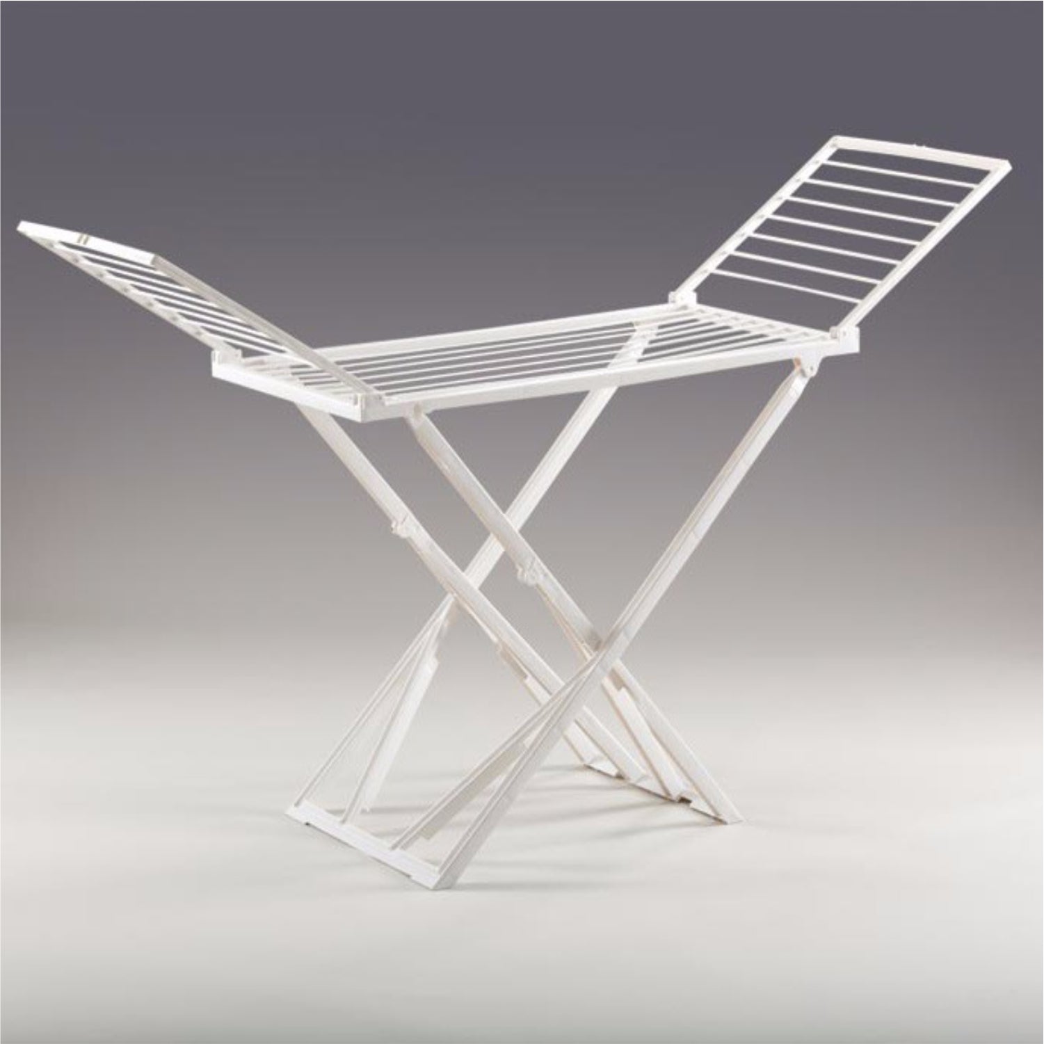 STENDIBIANCHERIA IN PVC CON ALI.