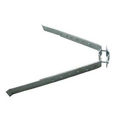 ZANCA A U PER PALI ANTENNA CON DIAMETRO DA 30 A 60 MM.