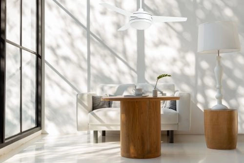 Vam Ventilatore da soffitto bianco 132 cm con luce e telecomando con sensore temperatura