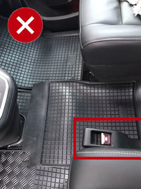 RIGUM-904413-904185, Tappetini in Gomma per Opel Vivaro 5 posti dal 2020 - (2 anteriori + 3 posteriori)