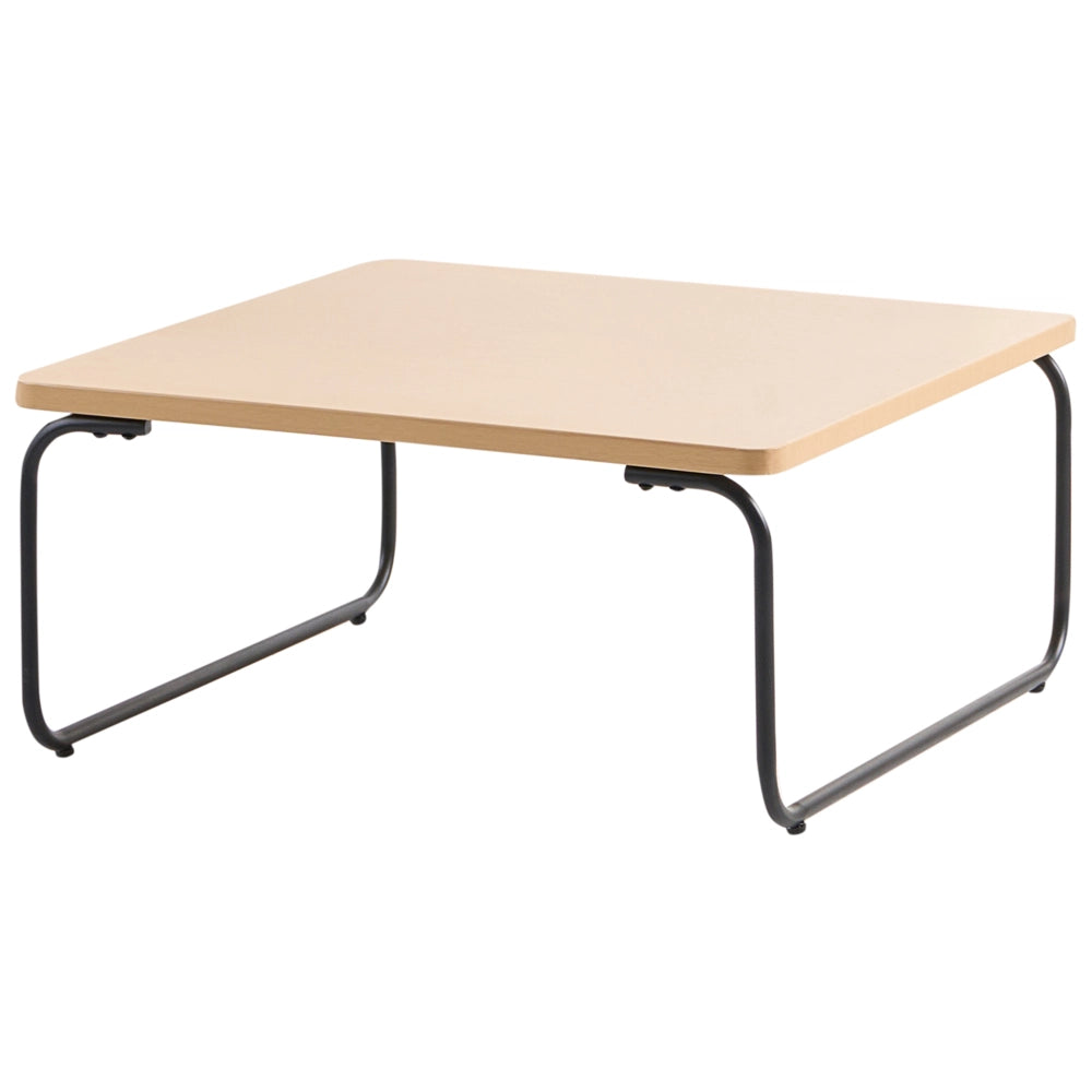 Set divani da giardino nero e beige in acciaio verniciato a polvere a 5 posti con poltrone Cuscini Due tavolini Set da esterno dal design moderno