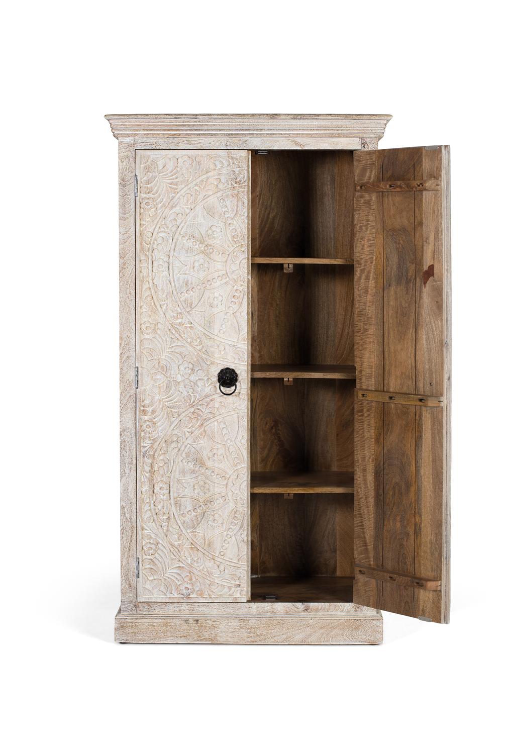 Armadio in legno di mango con ante intagliate in stile etnico