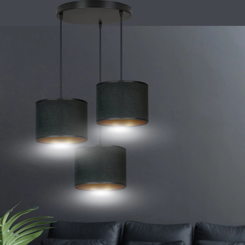 Lampada a sospensione Hilde in acciaio e velluto nero e oro