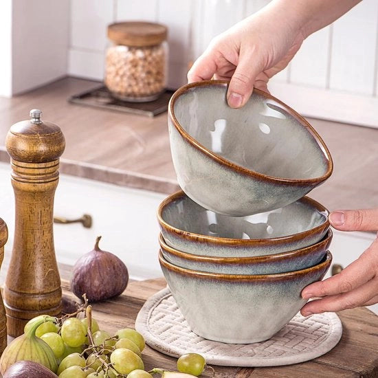 Set di Piatti in Ceramica Vintage 4 Pezzi con Ciotole per Dessert e Snack e Ciotola per Gelato 600 ml