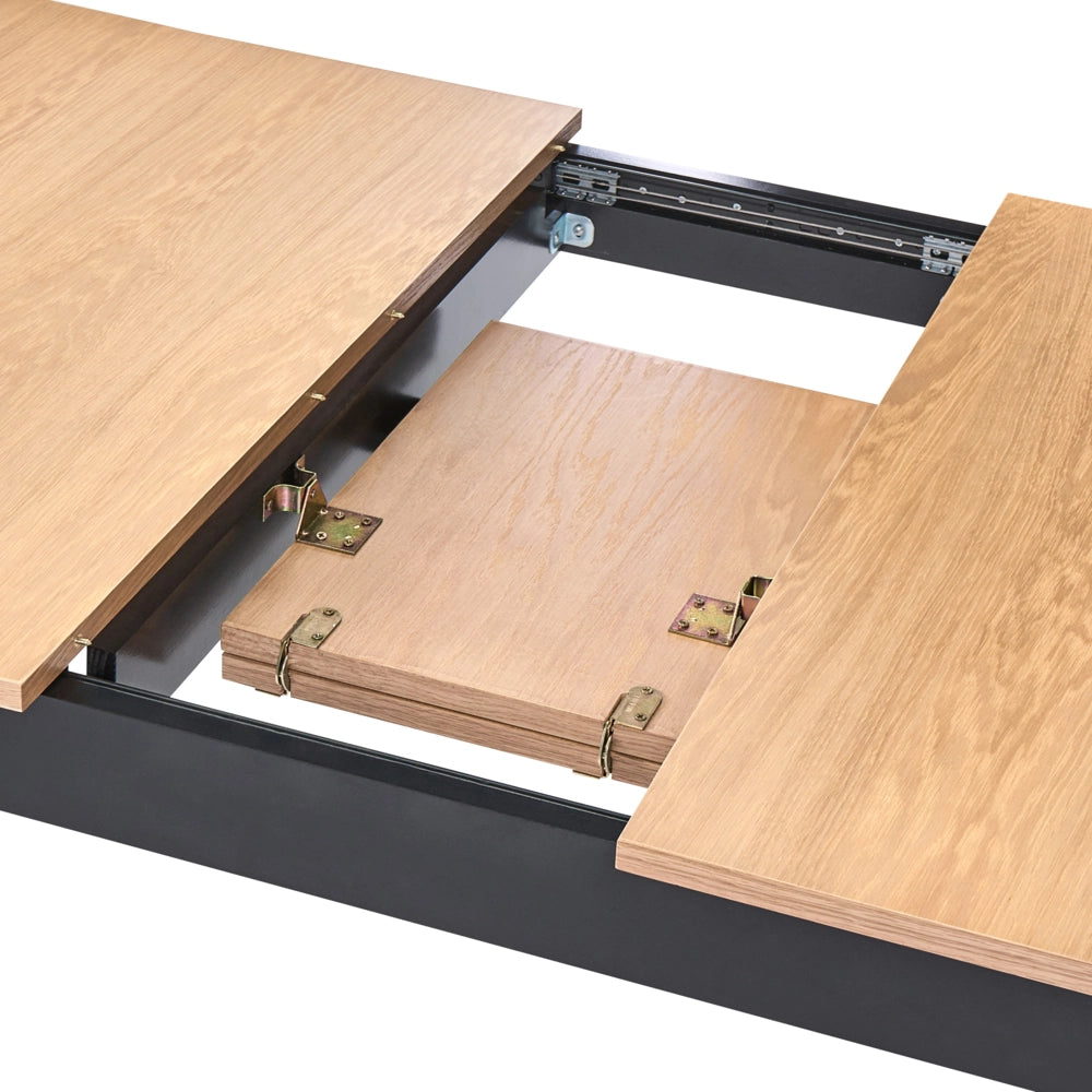 Tavolo da pranzo con piano in legno di pino marrone chiaro e nero, 120/150 x 90 cm, con prolunga a farfalla