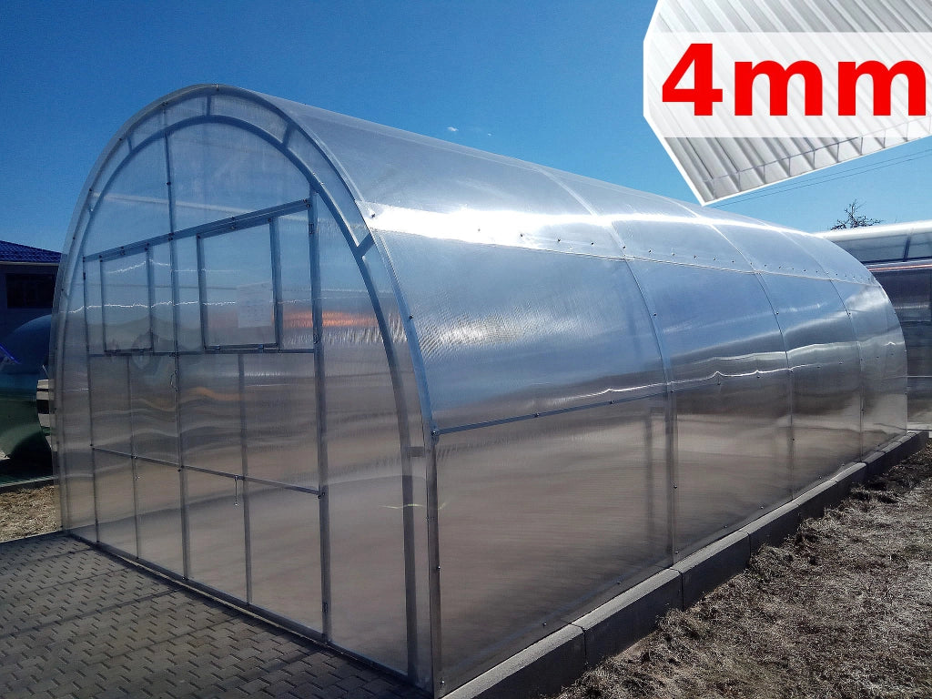 Serra Master 4x8m con copertura policarbonato alveolare 4mm