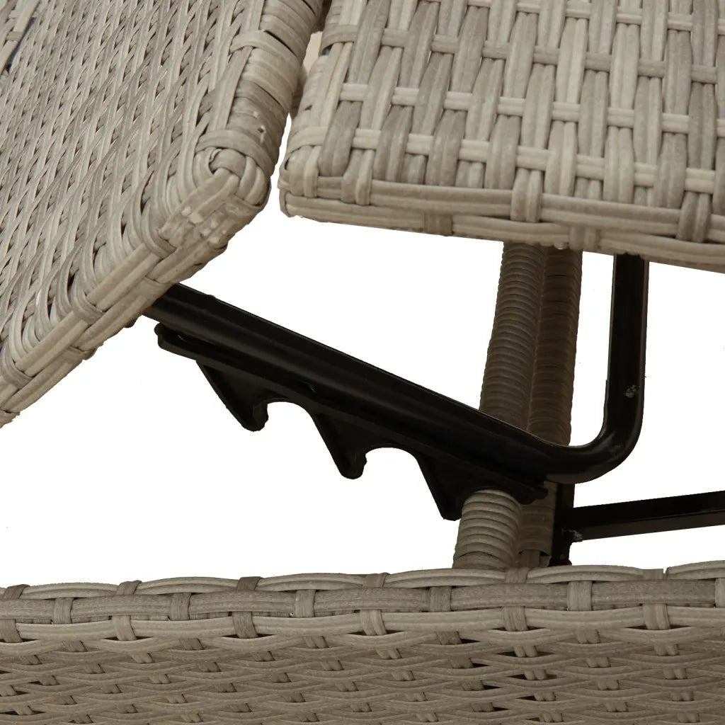 Lettino Prendisole 2 pz con Cuscini Grigio Chiaro in Polyrattan 3261583
