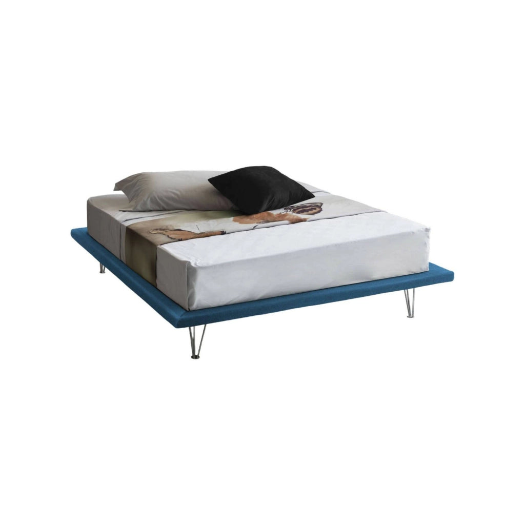 Letto matrimoniale Pietersite, Letto fisso in tessuto con piedini, Made in Italy, adatto per materasso cm 160x200, Blu