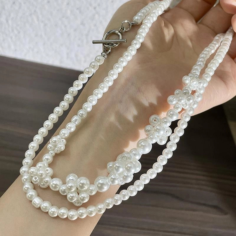 Collana vintage fatta a mano con perle e fiori, regalo di Natale o di compleanno.