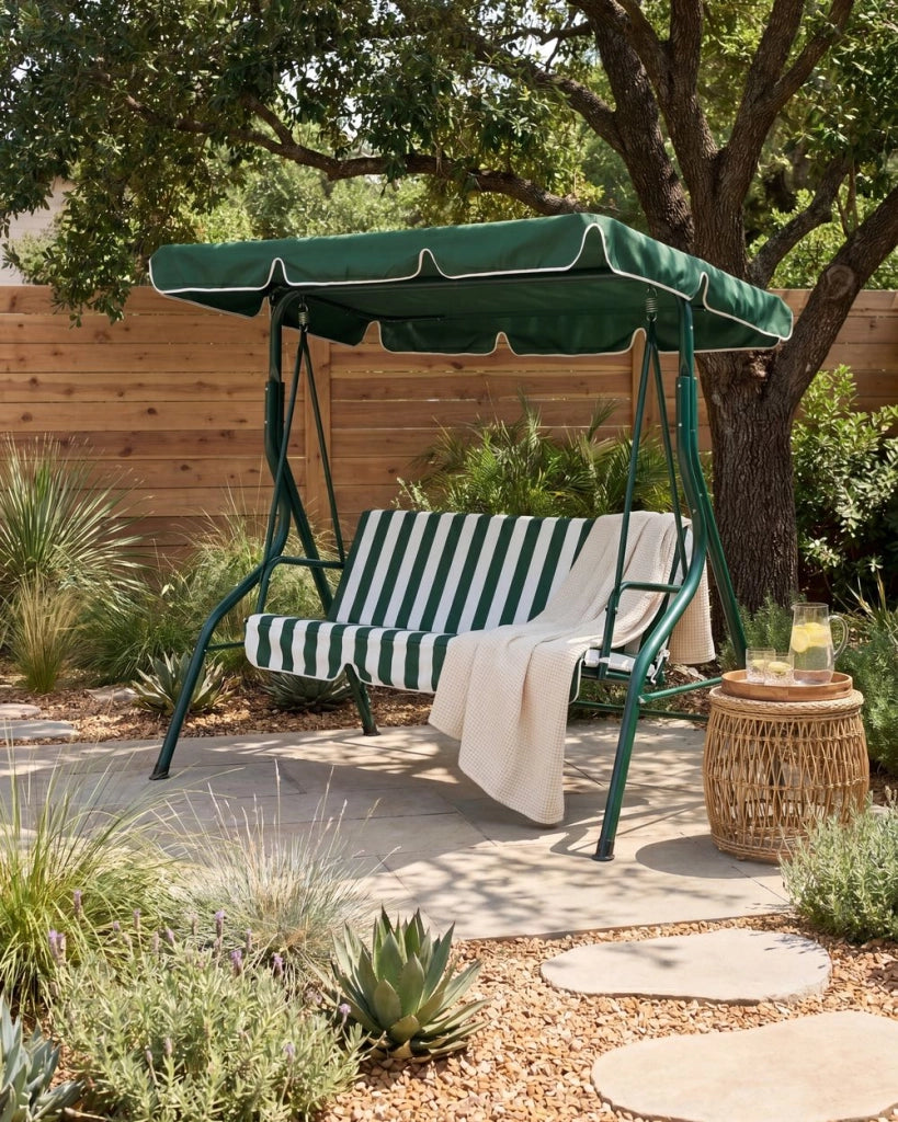 Altalena da giardino per patio con struttura in acciaio a rete a righe verdi a 3 posti con baldacchino