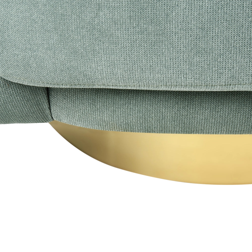 Poltrona in tessuto verde con base dorata stile retro glam art decor