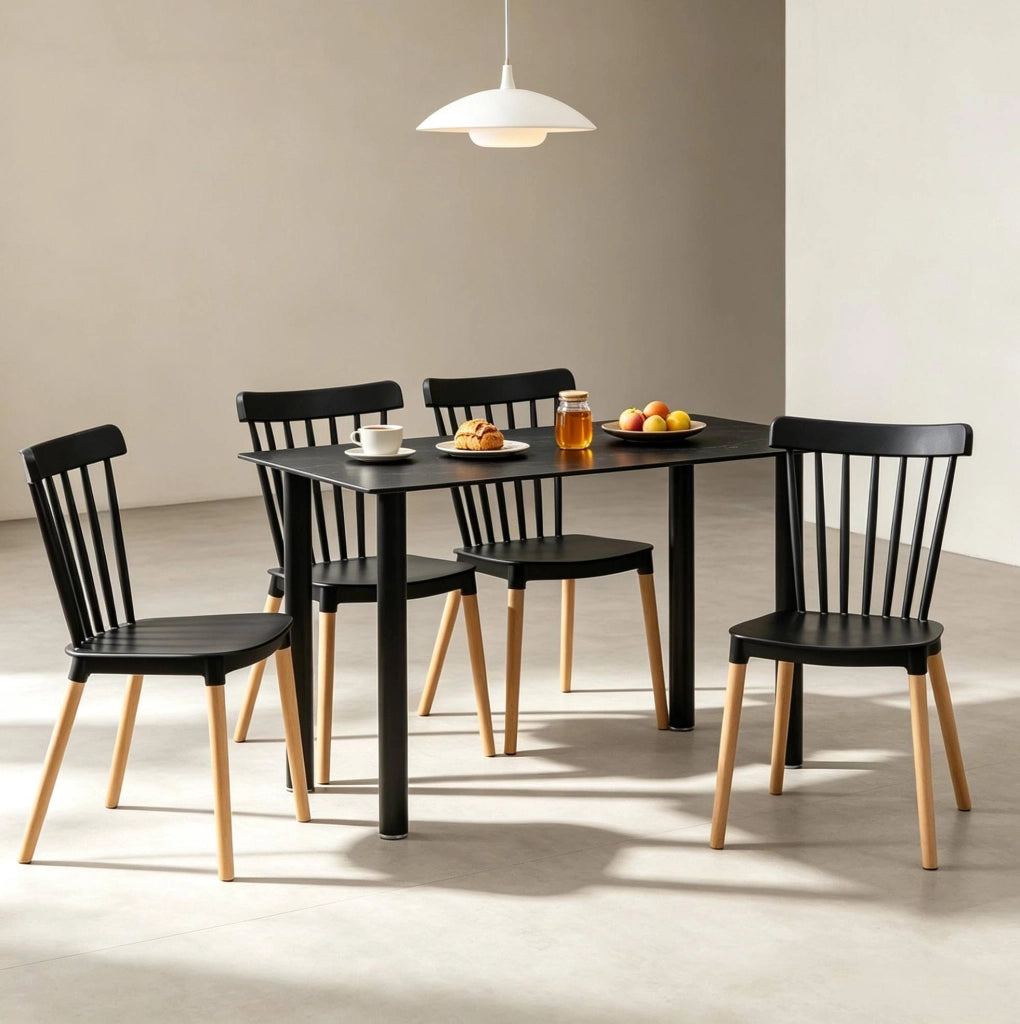 Set di 4 sedie da pranzo scandinave in PP e faggio