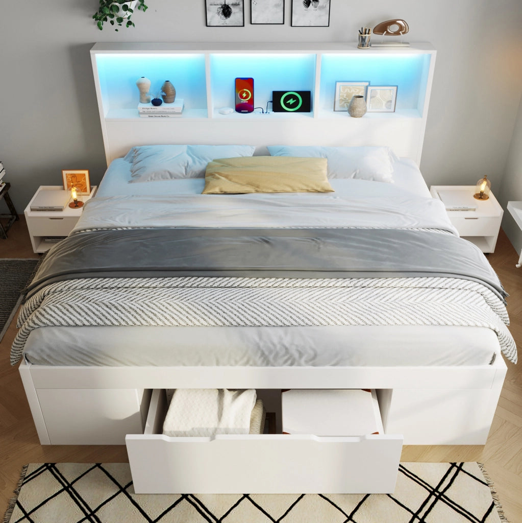 Letto matrimoniale 140x190 cm bianco con comodini mobili, LED, USB-C e cassetto