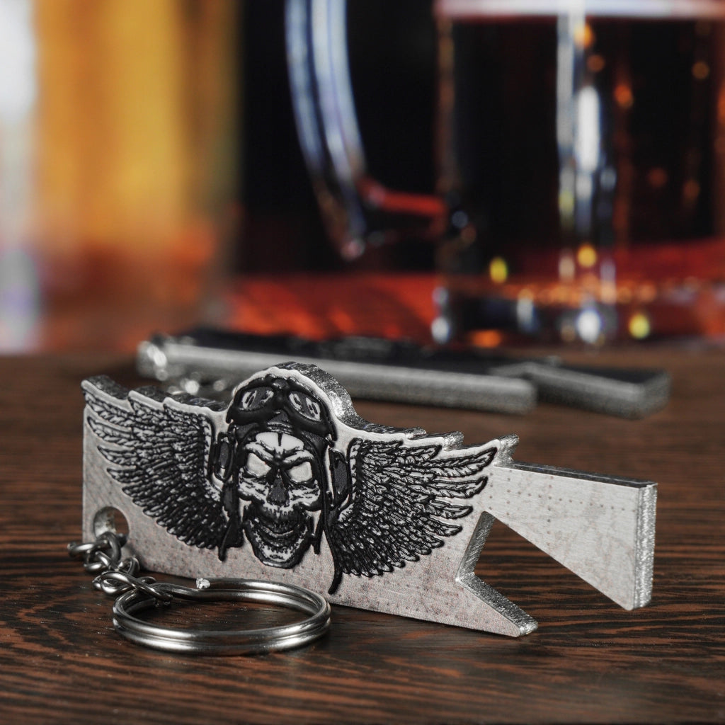 Portachiavi con teschio in metallo e tappo per bottiglia di birra KADAX, idea regalo.