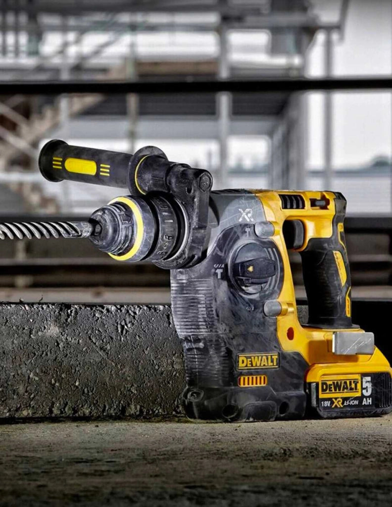 DeWALT Kit DWK802 (DCD796 + DCH273 + DCG405 + DCF887 + DCS355 + DCS369 + DCS391 + DCL050 + 3 x 5,0 Ah + DCB115 + Caddy 3en1)