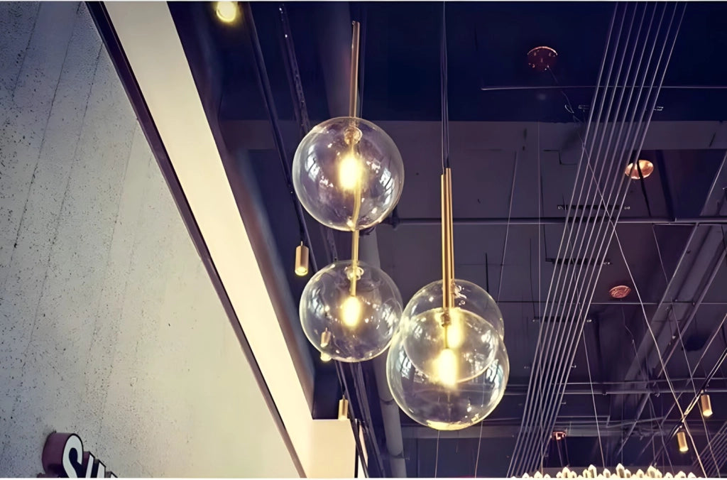 Lampada Da Soffitto A Sospensione Con Sfera Di Vetro 15cm APP1680-1CP