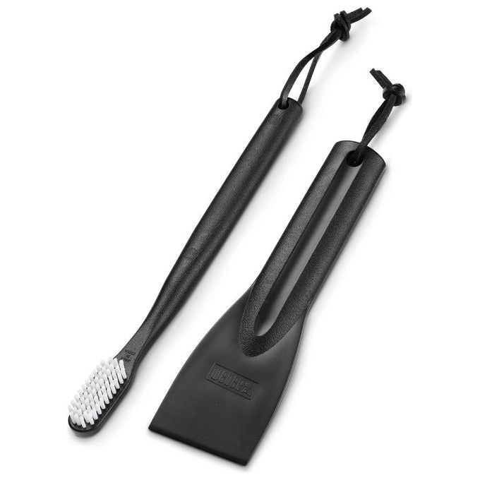 Weber 6202 Kit Pulizia Barbecue a Gas 2 Pezzi Spazzola e Raschietto colore Nero