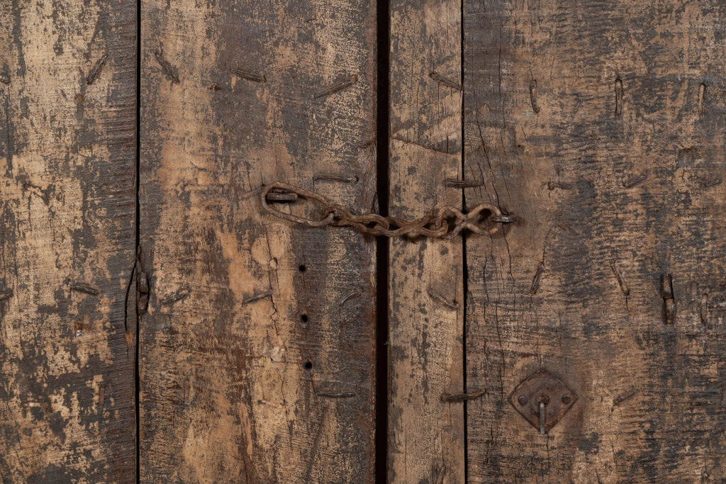 Biscottini Porta portone in legno massello e ferro da interno o da esterno vecchia e antica medievale scorrevole