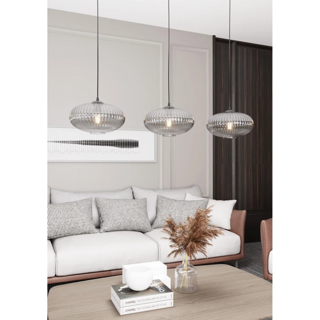 Lampadario 3 Luci Iris In Acciaio Nero Paralume Plissettato Fumè