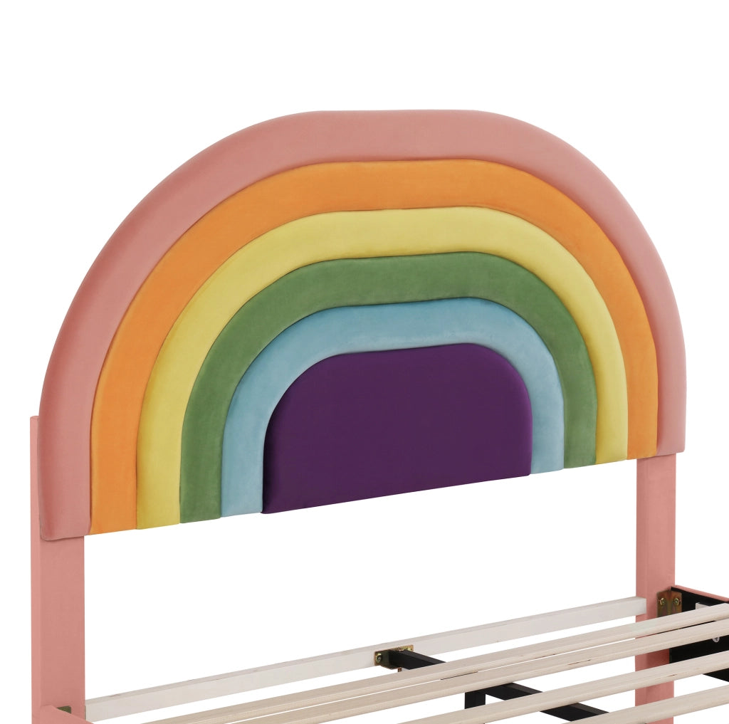 Letto imbottito 140x200 cm con rete a doghe e testiera regolabile in velluto rosa