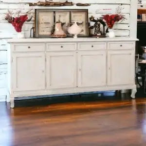 Credenza madia buffet in legno 4 ante chic mod Martini con piedi provenzali bianco anticato