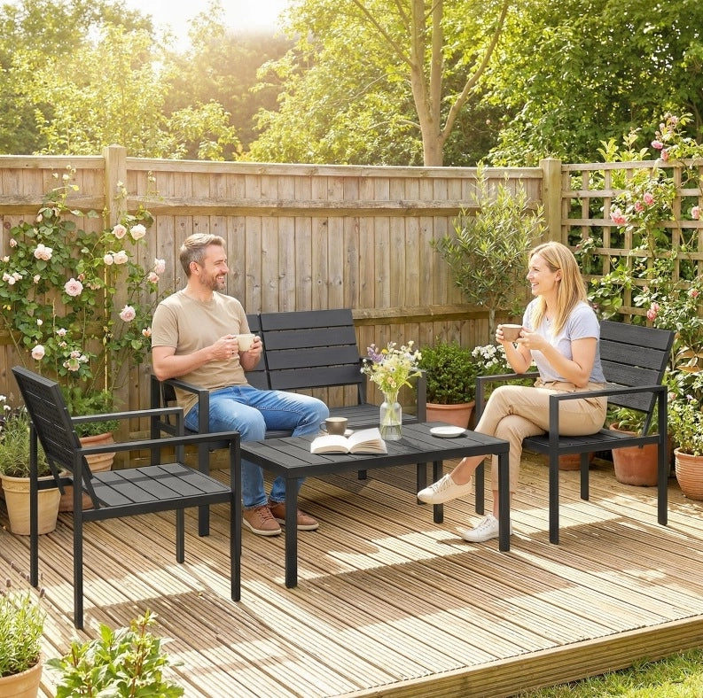 Set lounge da giardino per 4 persone; con divano a 2 posti; 2 poltrone e tavolino; nero