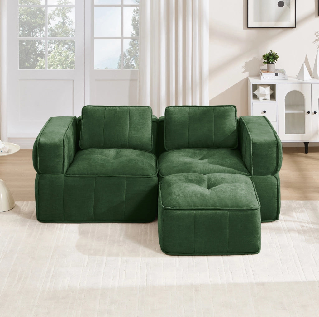 Divano modulare con pouf in poliestere verde; 198 x 162 x 67 cm