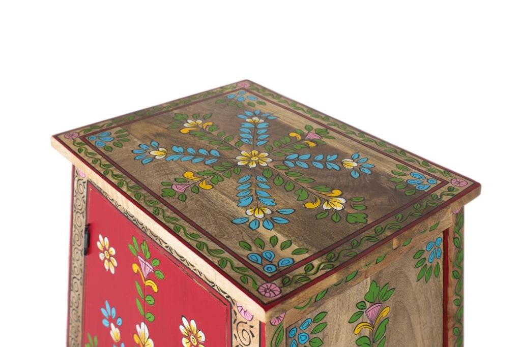 Mobile realizzati in legno di mango e MDF e dipinti a mano