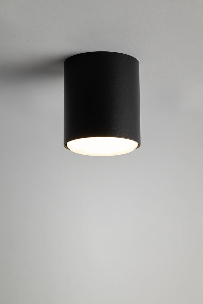 Plafoniera soffitto TUBO nera tonda 9,5cm GX53 12W