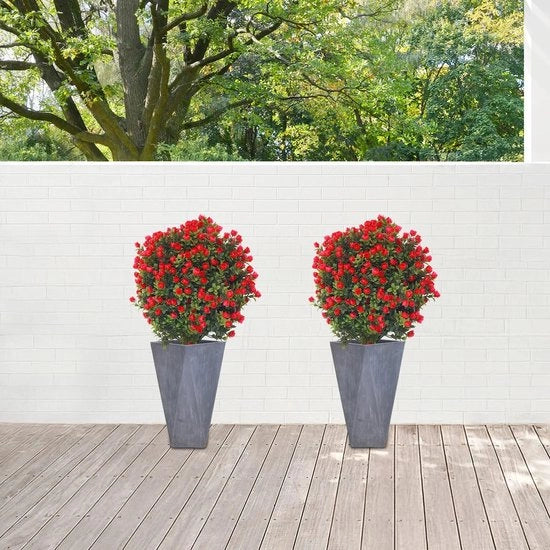 Due piante topiary in buxus, 69 cm, asta di fioritura rossa, plastica verde, piante artificiali, esterno, vaso per giardino