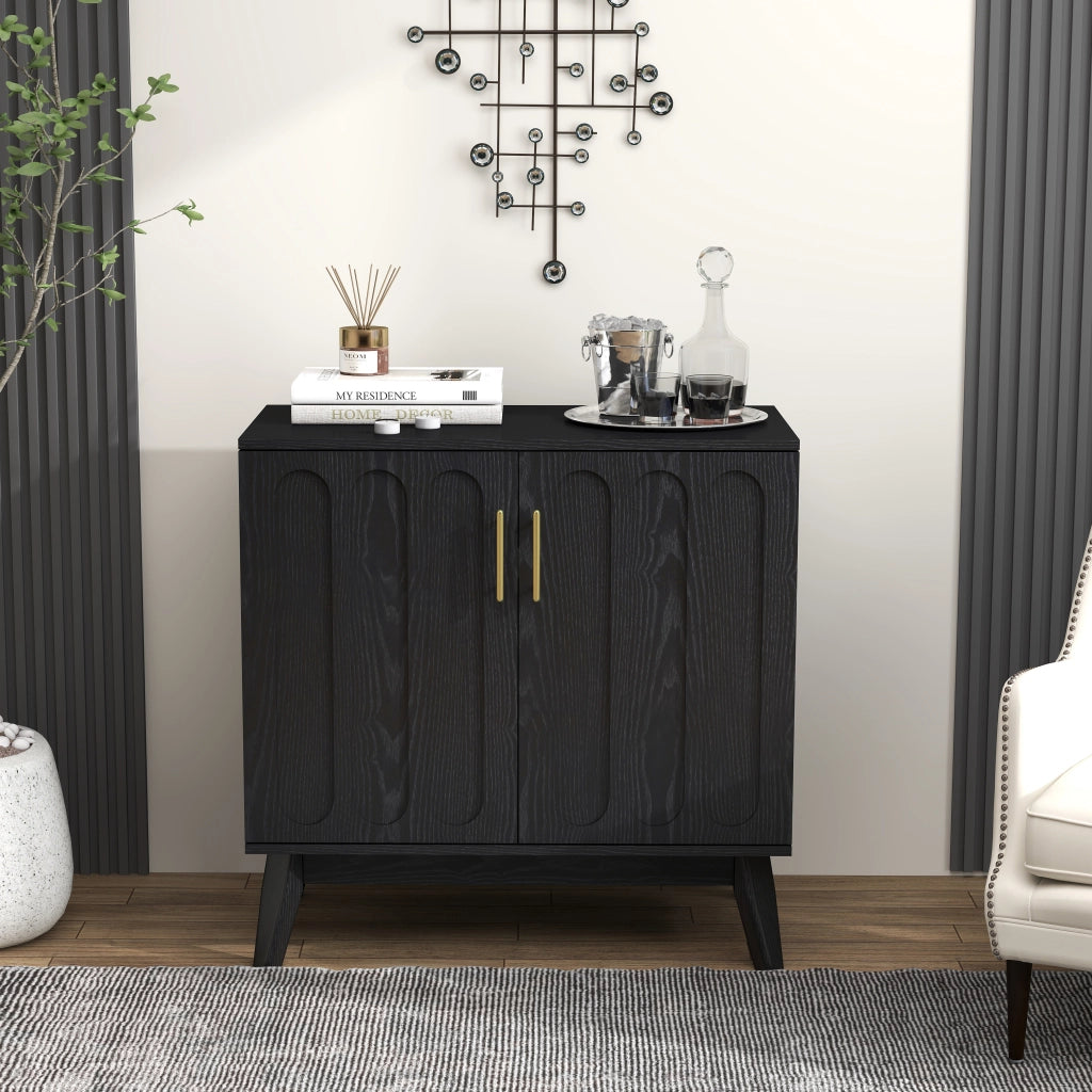 Credenza con ripiani regolabili e presa posteriore in legno e MDF nera